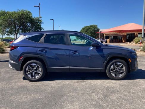 Used 2025 Hyundai Tucson SEL image 3