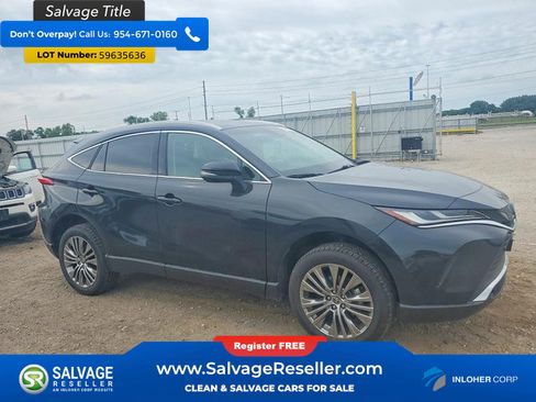 Used 2023 Toyota Venza XLE AWD/4WD image 5