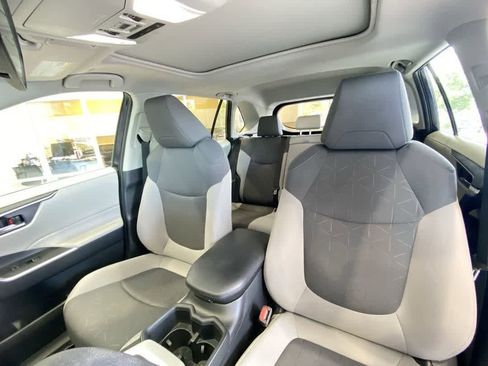 Certified 2024 Toyota RAV4 XLE w/ Convenience Package AWD/4WD image 14