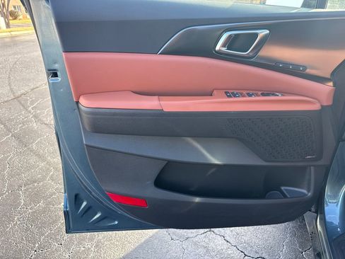 New 2026 Kia Carnival SX Prestige image 11