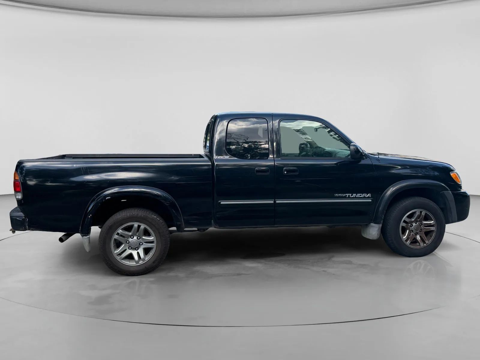Used 2003 Toyota Tundra Limited RWD image 6