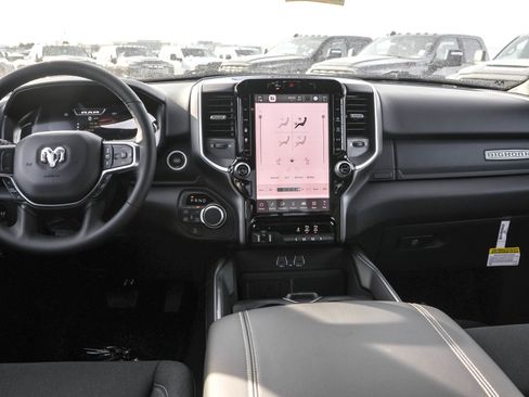 New 2026 RAM 1500 4x4 Crew Cab image 14