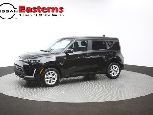 Used 2025 Kia Soul LX w/ LX Technology Package FWD image 56