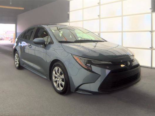 Used 2023 Toyota Corolla LE FWD image 3