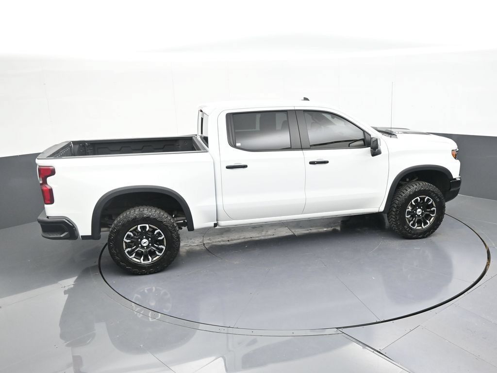 Used 2024 Chevrolet Silverado 1500 ZR2 w/ Technology Package AWD/4WD image 62