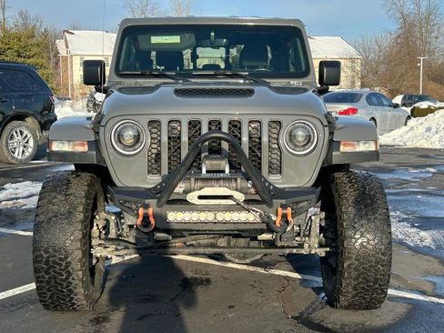 Used 2021 Jeep Gladiator Mojave image 2