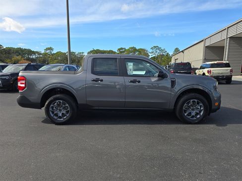 New 2025 Ford Maverick XLT w/ XLT Luxury Package image 3