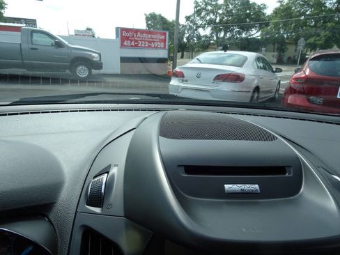 Used 2013 Ford Escape SE image 33