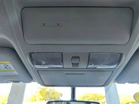 Used 2019 Nissan Frontier SV w/ Value Truck Package image 18