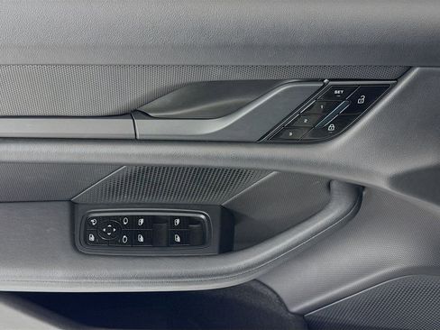 Certified 2020 Porsche Taycan 4S AWD/4WD image 11