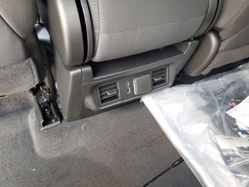 New 2026 GMC Sierra 1500 Elevation image 16