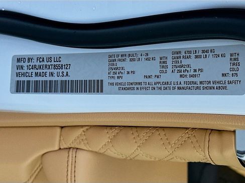 New 2026 Jeep Grand Cherokee L Summit AWD/4WD image 19