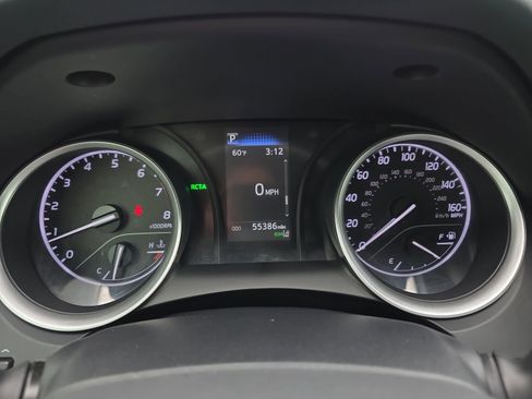 Used 2021 Toyota Camry LE w/ Convenience Package image 18