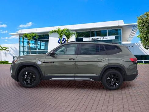 New 2026 Volkswagen Atlas Peak Edition AWD/4WD image 4