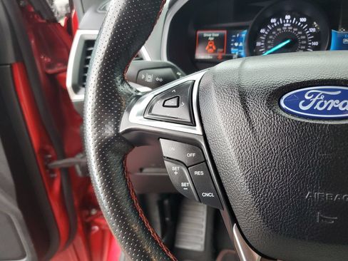 Used 2022 Ford Edge ST-Line AWD/4WD image 26
