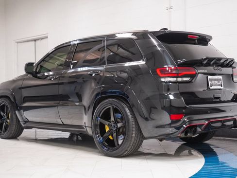 Used 2018 Jeep Grand Cherokee Trackhawk w/ Trailer Tow Group IV AWD/4WD image 31