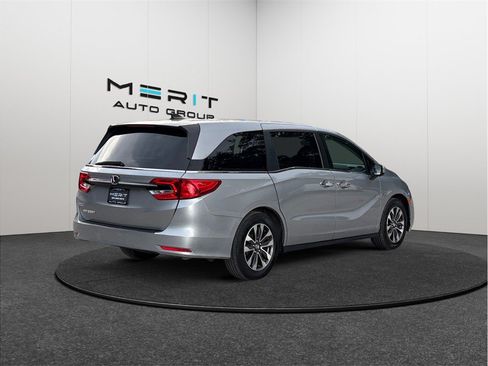 Used 2023 Honda Odyssey EX-L image 9