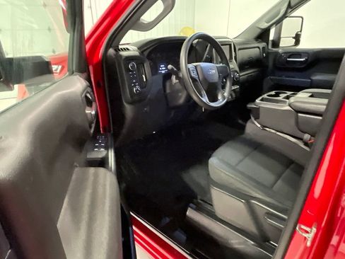 Used 2021 Chevrolet Silverado 1500 Custom Trail Boss w/ LPO, Dark Essentials Package AWD/4WD image 20
