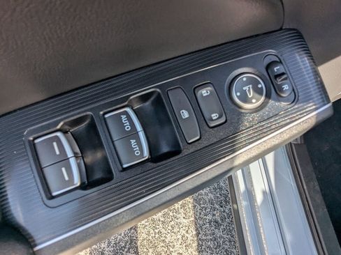 Used 2024 Honda Civic Sport Touring image 16