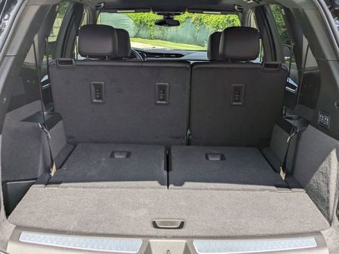 New 2025 Cadillac XT6 Premium Luxury image 23