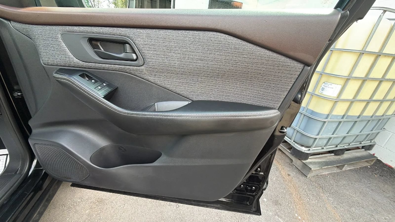 Used 2021 Nissan Rogue S AWD/4WD image 76