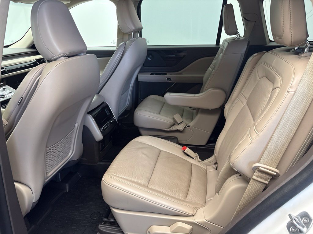 Used 2022 Lincoln Aviator Reserve w/ Elements Package Plus AWD/4WD image 20