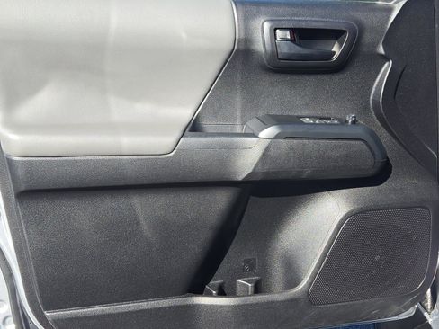 Used 2023 Toyota Tacoma SR image 13