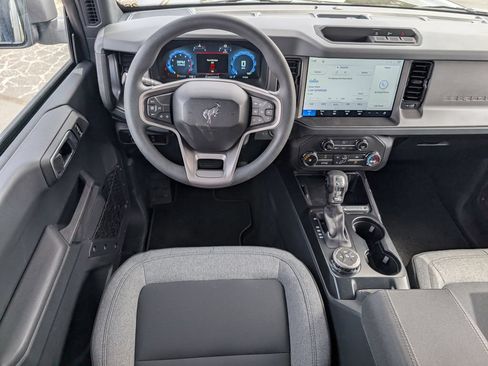 New 2026 Ford Bronco 4-Door AWD/4WD image 7