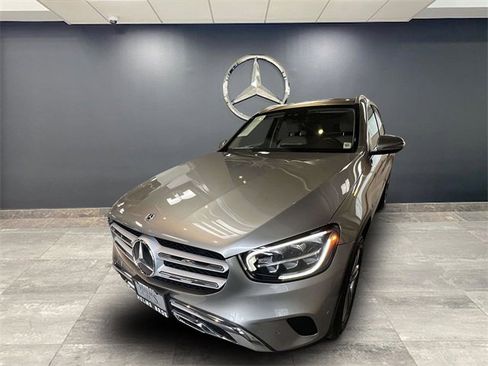 Certified 2022 Mercedes-Benz GLC 300 4MATIC image 3
