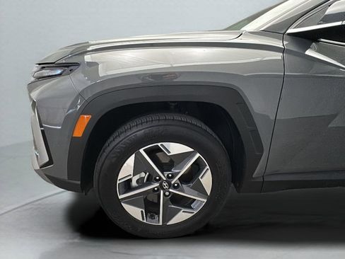Certified 2025 Hyundai Tucson SEL image 3