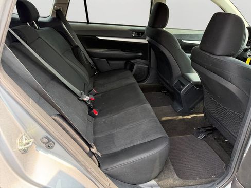 Used 2014 Subaru Outback 2.5i w/ Alloy Wheel Package AWD/4WD image 12