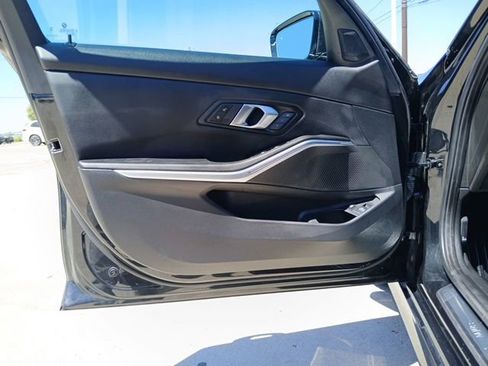 Used 2024 BMW 330e 330e iPerformance image 19