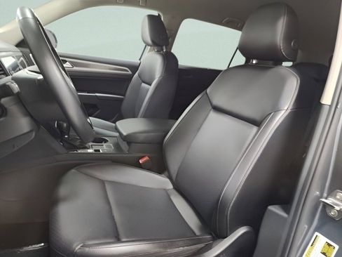 Used 2018 Volkswagen Atlas SE image 22