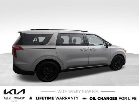 New 2027 Kia Carnival SX w/ Dark Edition Package FWD image 4