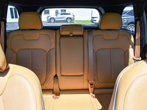 Used 2023 Jeep Grand Cherokee Summit AWD/4WD image 20