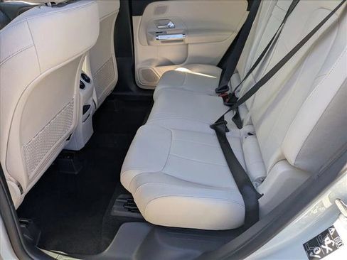 New 2026 Mercedes-Benz GLB 250 image 14