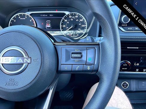 Used 2023 Nissan Rogue SV FWD image 13