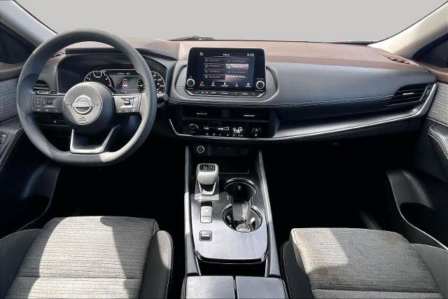 Certified 2023 Nissan Rogue SV FWD image 15