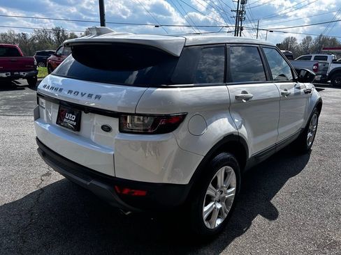 Used 2018 Land Rover Range Rover Evoque SE Premium AWD/4WD image 8