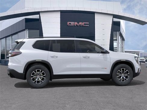 New 2026 GMC Acadia AT4 image 5