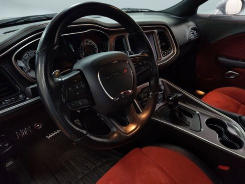 Used 2022 Dodge Challenger R/T Scat Pack w/ Shaker Package image 16