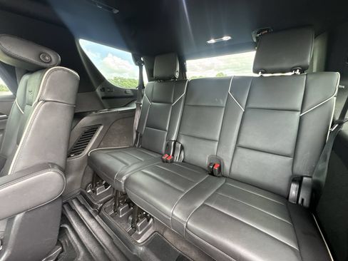 Certified 2022 Cadillac Escalade Sport w/ LPO, Floor Liner Package AWD/4WD image 24