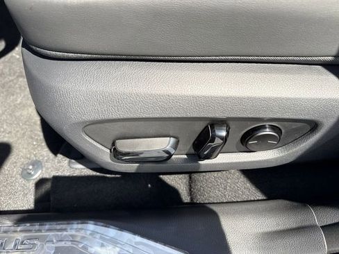 Used 2025 Lexus NX 250 FWD w/ Accessory Package (K3) image 12