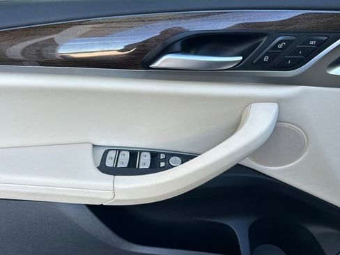 Used 2024 BMW X3 xDrive30i w/ Convenience Package image 10