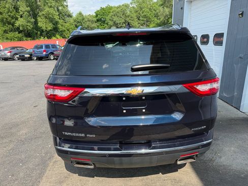 Used 2020 Chevrolet Traverse Premier w/ LPO, Floor Liner Package AWD/4WD image 5