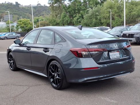 Used 2025 Honda Civic Sport image 7
