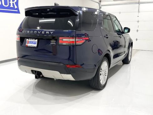 Used 2017 Land Rover Discovery HSE AWD/4WD image 8