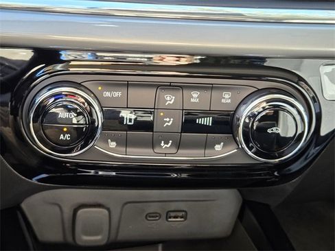 New 2026 Chevrolet Trax LT w/ Driver Confidence Package image 26