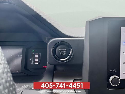 Used 2024 Toyota Tacoma SR5 AWD/4WD image 21
