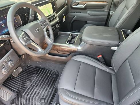New 2026 Chevrolet Silverado 2500 LT w/ Trail Boss Package AWD/4WD image 4
